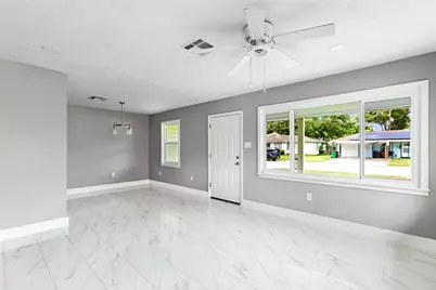708 N Circle Drive, Baytown, TX 77520 - Photo 11