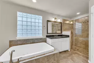 1119 W 26th St, Houston, TX 77008 - Photo 15