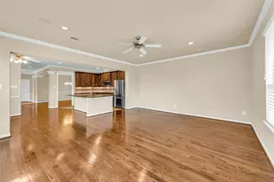 1119 W 26th St, Houston, TX 77008 - Photo 7