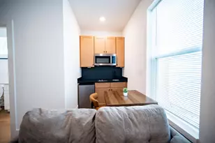 7611 Victory Reserve St, Houston, TX 77088 - Photo 7