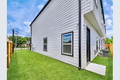 8665 Duane Street #B, Houston, TX 77051 - Photo 11