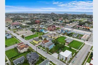 2813 Ball Street Street, Galveston, TX 77550 - Photo 47