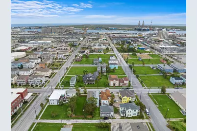 2813 Ball Street Street, Galveston, TX 77550 - Photo 49