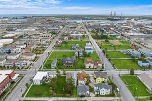 2813 Ball Street St, Galveston, TX 77550 - Photo 37