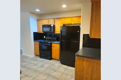 42 Drifting Shadows Circle, Conroe, TX 77385 - Photo 5