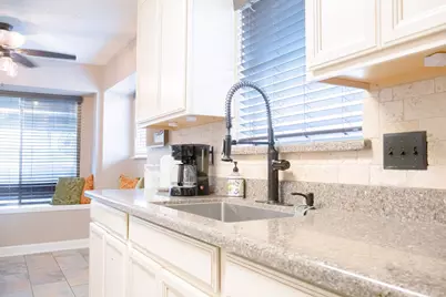 707 Landing Boulevard, League City, TX 77573 - Photo 17