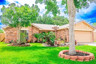 707 Landing Blvd, League City, TX 77573 - Photo 7