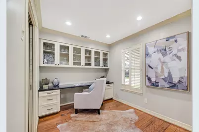 341 W Gaywood Drive, Houston, TX 77079 - Photo 11