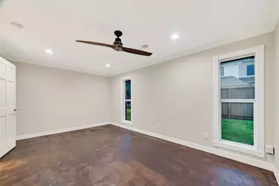 341 W Gaywood Drive, Houston, TX 77079 - Photo 29
