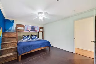 341 W Gaywood Dr, Houston, TX 77079 - Photo 33