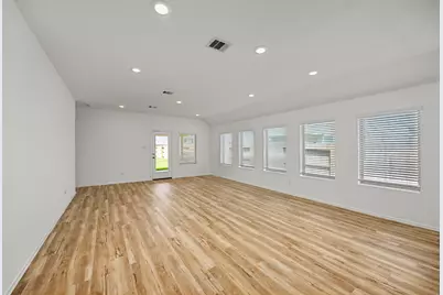 7339 Bartoncliff Drive, Katy, TX 77493 - Photo 13