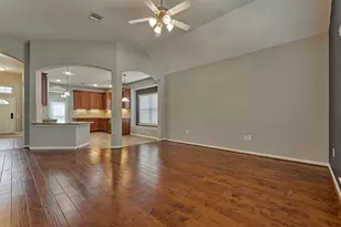 10022 Elkwood Glen Ln, Tomball, TX 77375 - Photo 17