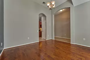 10022 Elkwood Glen Ln, Tomball, TX 77375 - Photo 7