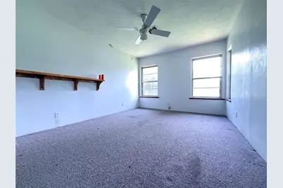 504 Dwinnell Street, Baytown, TX 77520 - Photo 13