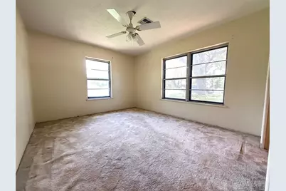 504 Dwinnell Street, Baytown, TX 77520 - Photo 15