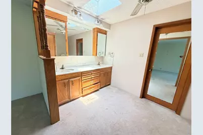 504 Dwinnell Street, Baytown, TX 77520 - Photo 11