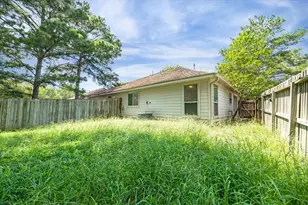 1806 Arbor Glen, Conroe, TX 77303 - Photo 19