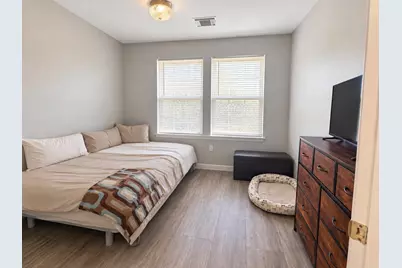 1537 Nichole Woods Drive, Houston, TX 77047 - Photo 9