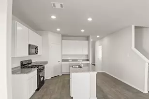 31306 Cass River Ln, Waller, TX 77484 - Photo 7