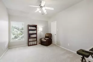 14 N Bardsbrook Cir, The Woodlands, TX 77382 - Photo 33