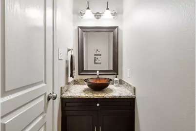 14 N Bardsbrook Circle, The Woodlands, TX 77382 - Photo 25