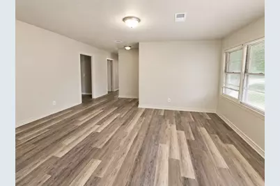 2914 Tarpey Avenue, Texas City, TX 77590 - Photo 3