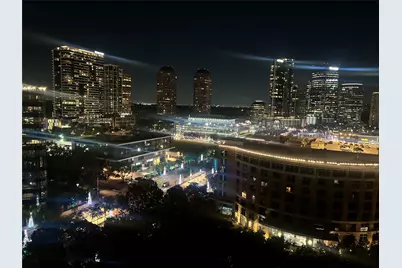 1901 Post Oak Boulevard #4505, Houston, TX 77056 - Photo 21