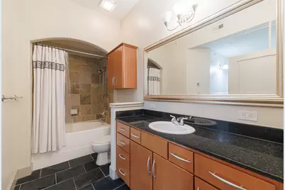 1901 Post Oak Boulevard #4505, Houston, TX 77056 - Photo 7