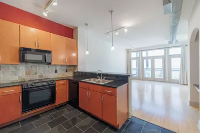 1901 Post Oak Boulevard #4505, Houston, TX 77056 - Photo 1