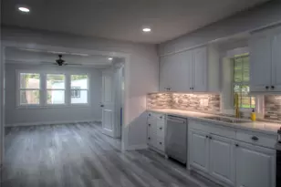 415 Perkins Ave, League City, TX 77573 - Photo 13
