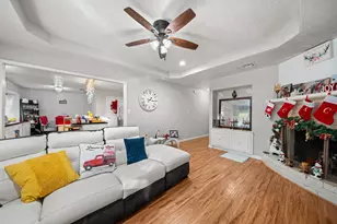 6206 Westbranch Dr, Houston, TX 77072 - Photo 9