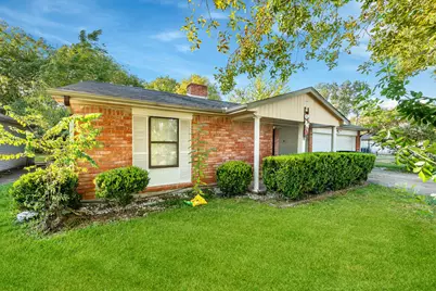 6206 Westbranch Drive, Houston, TX 77072 - Photo 3