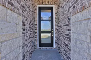 1526 Waterway Reach Dr, Dayton, TX 77535 - Photo 3