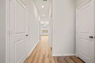 1526 Waterway Reach Dr, Dayton, TX 77535 - Photo 5