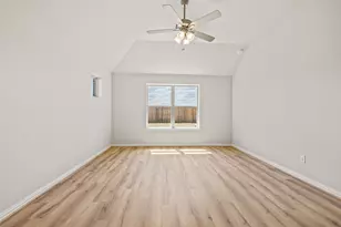 1526 Waterway Reach Dr, Dayton, TX 77535 - Photo 29