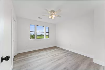 15806 Lakeview Drive, Beach City, TX 77523 - Photo 33