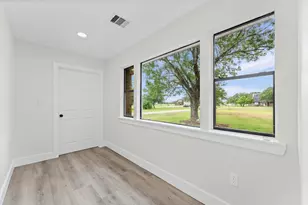 15806 Lakeview Dr, Beach City, TX 77523 - Photo 21