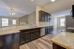 233 Lake Estates Dr, Montgomery, TX 77356 - Photo 9