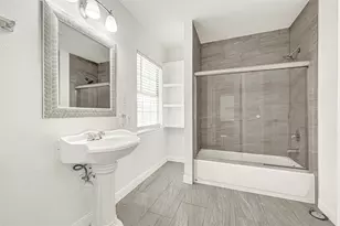 4390 Harvest Ln, Houston, TX 77004 - Photo 19