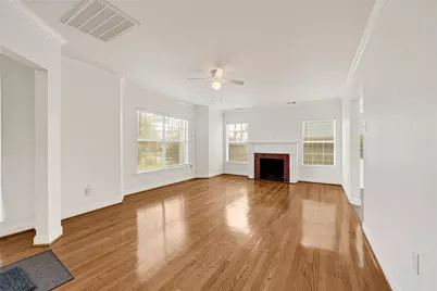 4390 Harvest Lane, Houston, TX 77004 - Photo 3