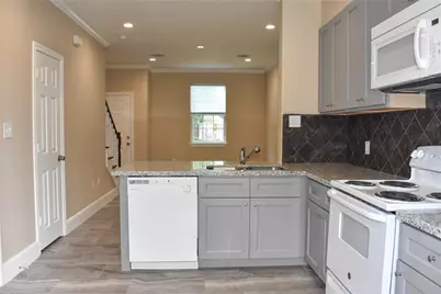 4746 3rd, Bacliff, TX 77518 - Photo 3