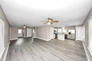 18178 Woodsdale Ct, Porter, TX 77365 - Photo 3