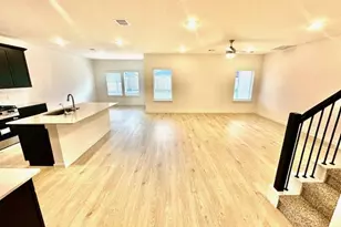 3214 Olivia Park Dr, Brookshire, TX 77423 - Photo 3