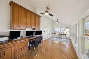 807 N Shore Dr, Kemah, TX 77565 - Photo 19