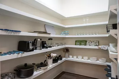 915 Thompson Street, Houston, TX 77007 - Photo 19