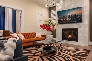 915 Thompson St, Houston, TX 77007 - Photo 9