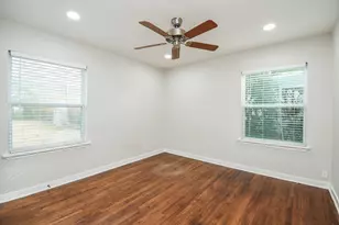 6614 Teluco St, Houston, TX 77055 - Photo 15