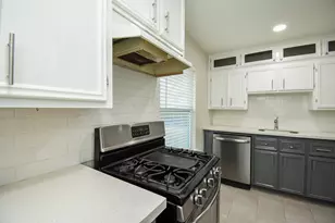 6614 Teluco St, Houston, TX 77055 - Photo 9