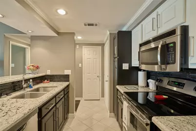 12800 Melville Drive #202B, Montgomery, TX 77356 - Photo 7