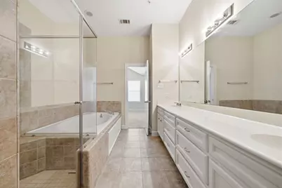 8710 Beverlyhill Street #302, Houston, TX 77063 - Photo 15